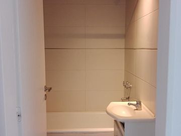Excelente departamento en Condominio Las horquetas con seguridad en entorno verde.