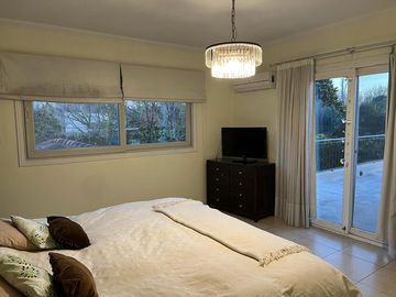 Casa de 6 Ambientes en Ayres de Pilar - Disponible a partir del 15 de diciembre