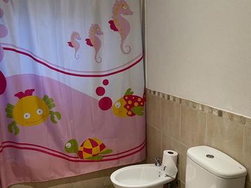 Casa de 6 Ambientes en Ayres de Pilar - Disponible a partir del 15 de diciembre