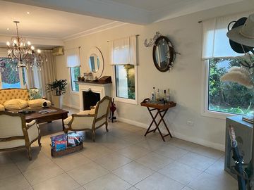 Casa de 6 Ambientes en Ayres de Pilar - Disponible a partir del 15 de diciembre