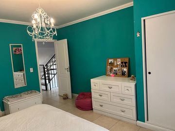 Casa de 6 Ambientes en Ayres de Pilar - Disponible a partir del 15 de diciembre