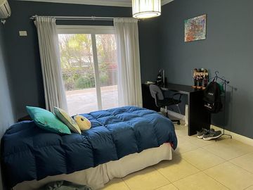 Casa de 6 Ambientes en Ayres de Pilar - Disponible a partir del 15 de diciembre