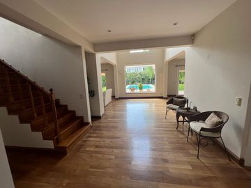 Casa en Venta  5 dormitorios en La Alameda, Nordelta