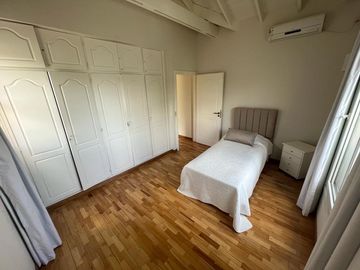 Casa en Venta  5 dormitorios en La Alameda, Nordelta