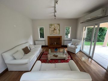 Casa en Venta  5 dormitorios en La Alameda, Nordelta