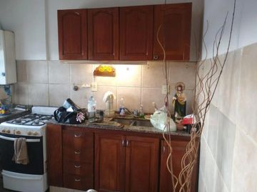Departamento en venta - 4 Dormitorios 2 Baños - Cochera - 103Mts2 - Béccar, San Isidro