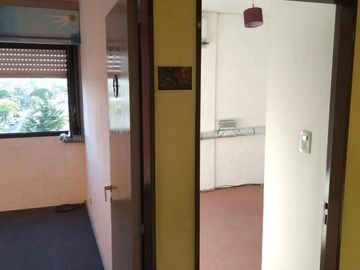 Departamento en venta - 4 Dormitorios 2 Baños - Cochera - 103Mts2 - Béccar, San Isidro