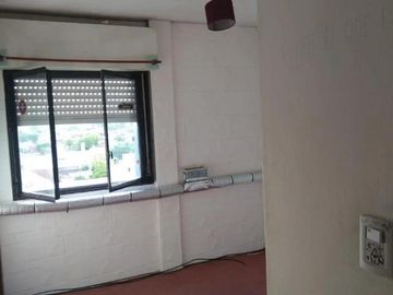 Departamento en venta - 4 Dormitorios 2 Baños - Cochera - 103Mts2 - Béccar, San Isidro