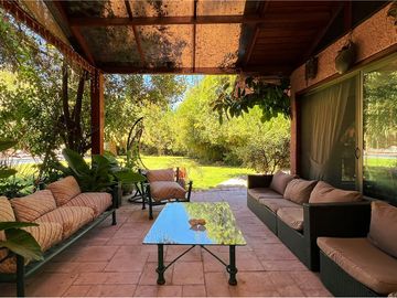 Recibimos Ofertas! Gran Parcela con 3 casas..