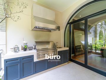 LUJO ABSOLUTO! VENTA DEPA CASA 4 DORM EDIFICIO EXCLUSIVO CARLOS GRAÑA SAN ISIDRO