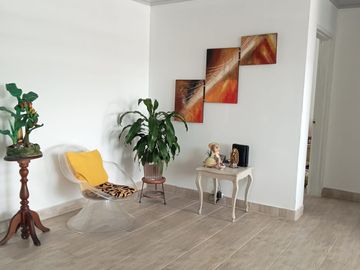 Venta Amplia y acogedora casa en Prados del Norte, Cali