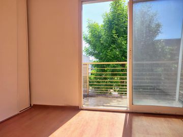 VENTA / DUPLEX / 3 AMBIENTES / PILAR