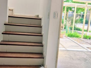 VENTA / DUPLEX / 3 AMBIENTES / PILAR