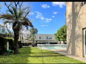 VENTA / DUPLEX / 3 AMBIENTES / PILAR
