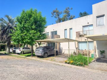 VENTA / DUPLEX / 3 AMBIENTES / PILAR