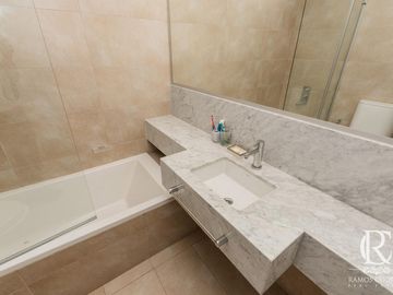 Venta Penthouse 4 amb ZenCity c/ tza. y pileta, vista río - Blvd Peñaloza 400, Puerto Madero