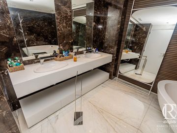 Venta Penthouse 4 amb ZenCity c/ tza. y pileta, vista río - Blvd Peñaloza 400, Puerto Madero