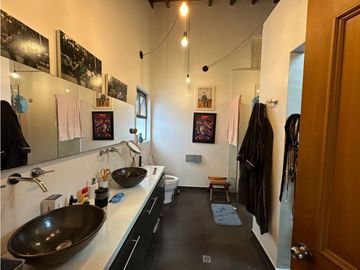 Hermosa casa a la venta ubicada en benedictinos