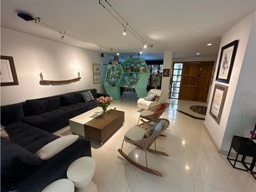 Hermosa casa a la venta ubicada en benedictinos