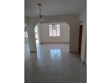 Casa de dos pisos en venta Barrio El Recreo Palmira Valle Colombia