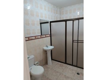 Casa de dos pisos en venta Barrio El Recreo Palmira Valle Colombia