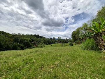 Se vende casa lote en conjunto cerrado Circasia