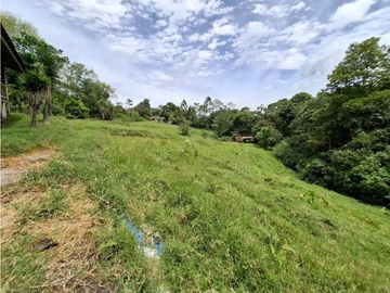 Se vende casa lote en conjunto cerrado Circasia