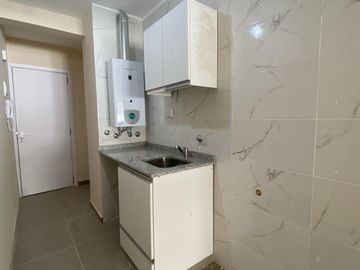 Departamentos Un Dormitorio 40% Entrega Y 40 Cuotas En Pesos. Centro