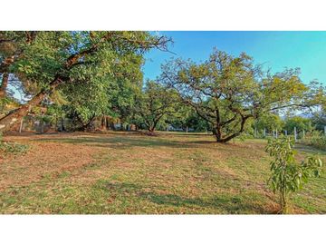 TERRENO EN VENTA TOTALMENTE PLANO A UNOS MINUTOS DE AVNDARO.