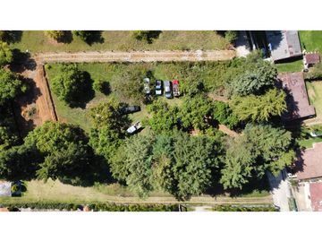TERRENO EN VENTA TOTALMENTE PLANO A UNOS MINUTOS DE AVNDARO.