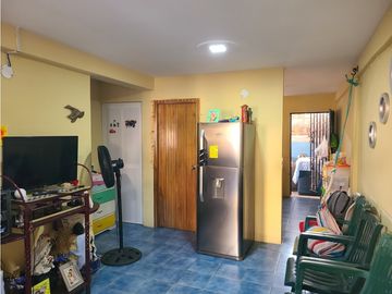 En venta casa de dos habitaciones ciudadela La Aurora Manta
