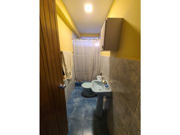 En venta casa de dos habitaciones ciudadela La Aurora Manta