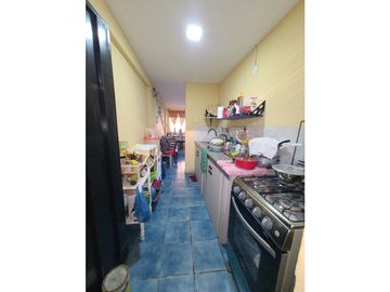 En venta casa de dos habitaciones ciudadela La Aurora Manta