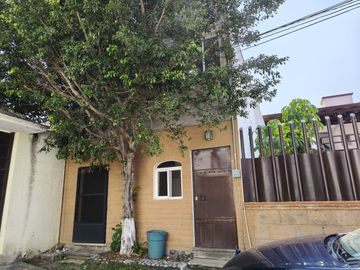 Casa en Venta en  Fracc. Junto Al Río