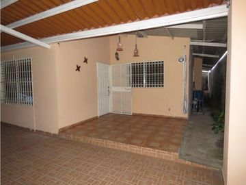 SE VENDE CASA CAMINO REAL I, SAN ANTONIO