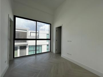 Venta Ocean Villas, Ocean Reef Island