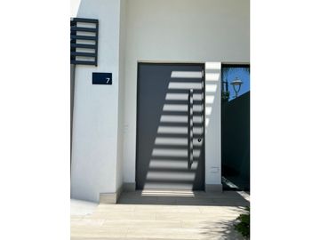 Venta Ocean Villas, Ocean Reef Island