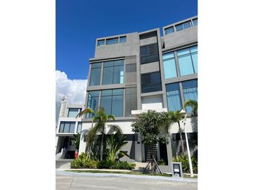 Venta Ocean Villas, Ocean Reef Island