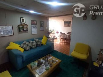 Casa en Venta en Av. FEDERICO ERRÁZURIZ / CALLE ANDES
