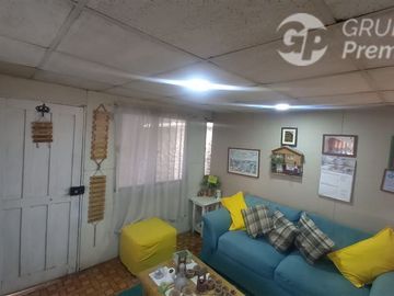 Casa en Venta en Av. FEDERICO ERRÁZURIZ / CALLE ANDES