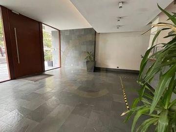 Venta elegante dpto. El Golf  Las Condes