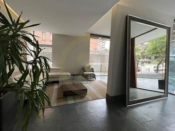 Venta elegante dpto. El Golf  Las Condes