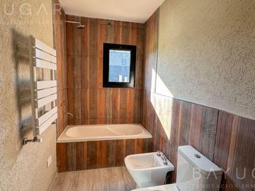 Alquiler Casa - Barrio Privado Lagoon Pilar