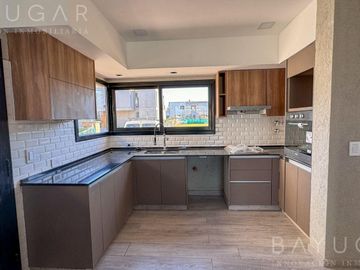 Alquiler Casa - Barrio Privado Lagoon Pilar