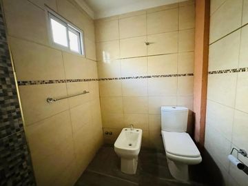 DEPARTAMENTO PH EN VENTA 90M2  -  3 AMB - EZEIZA