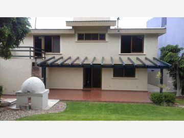 Casa en venta en Villas de Irapuato, Irapuato, Guanajuato