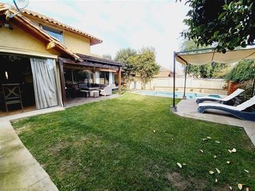 Casa en Venta en AV. EL CARMEN