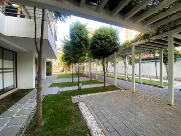 Departamento en Venta en COCINA CON LOGIA / ESTACIONAMIENTO