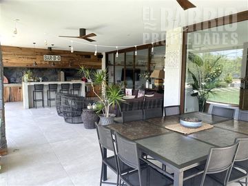 Casa en Venta en Hacienda de chicureo