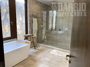 Casa en Venta en Hacienda de chicureo